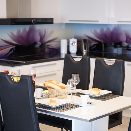 Studio Apartment Maslina Gornji Karin Ngoại thất bức ảnh