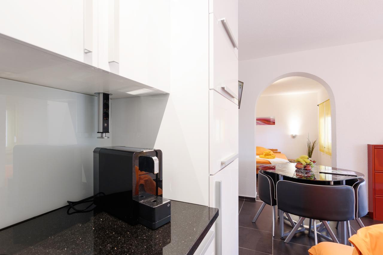 Studio Apartment Maslina Gornji Karin Ngoại thất bức ảnh
